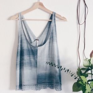 ☀️Free people split back tank